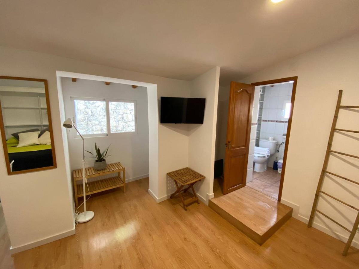 فيياخويوسا Pension Boutique Anne By Vive La Vila المظهر الخارجي الصورة