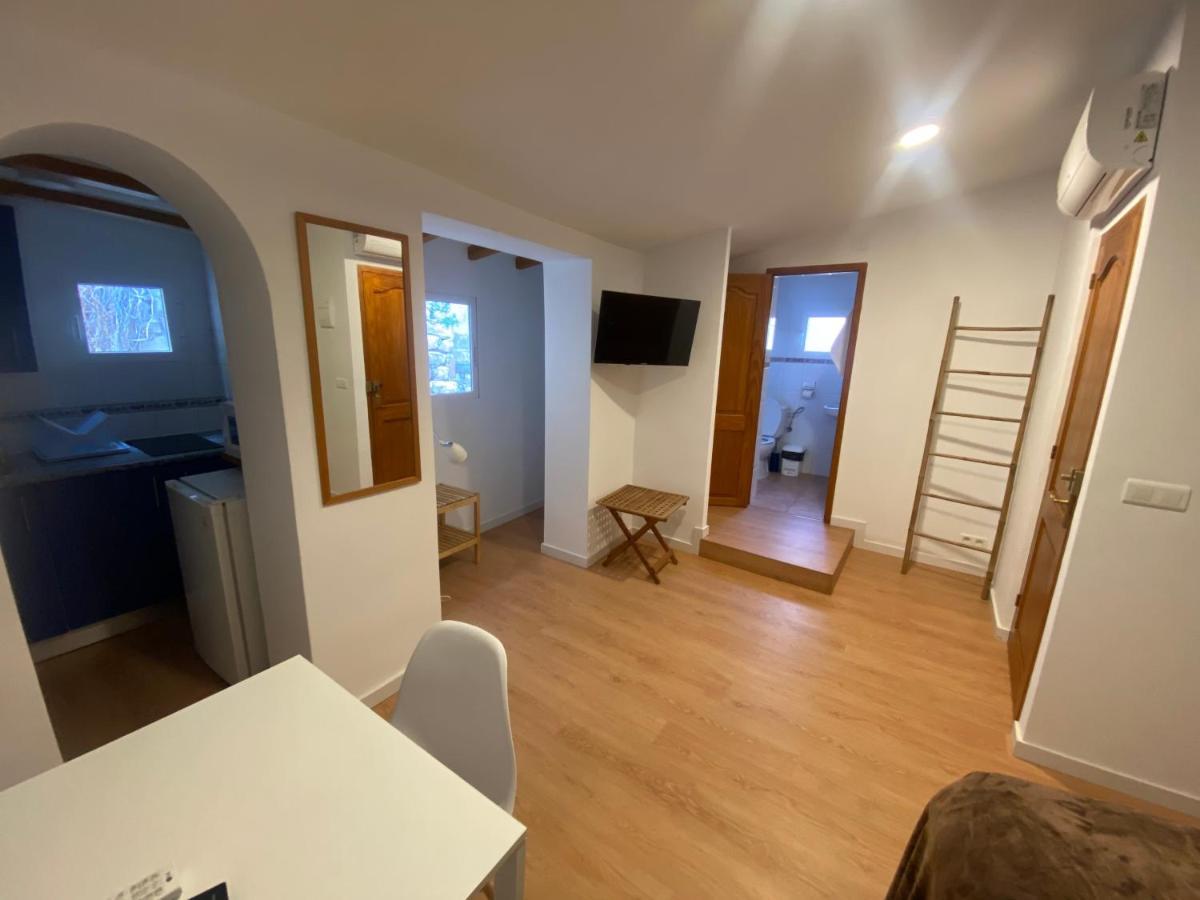 فيياخويوسا Pension Boutique Anne By Vive La Vila المظهر الخارجي الصورة